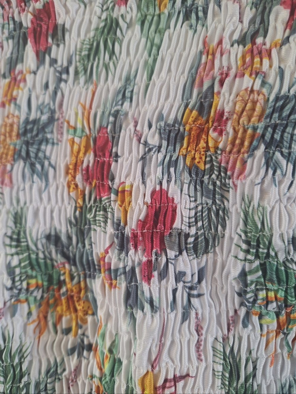 Missguided crinkle swimsuit in floral print - 6 - Picture 8 of 13